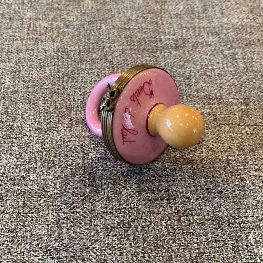 Limoges pacifier